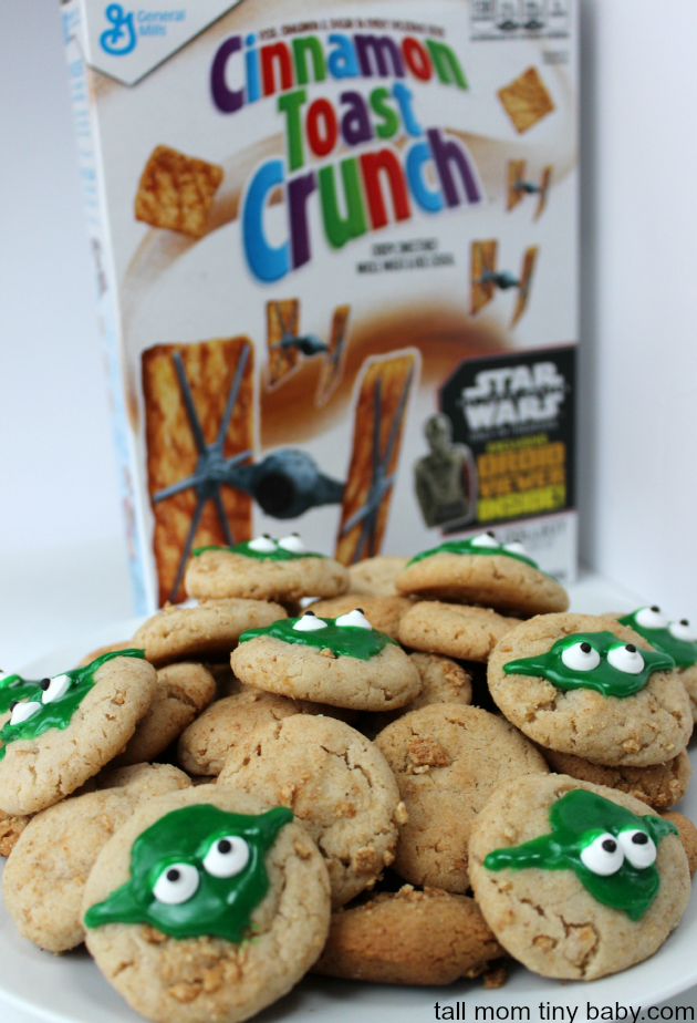 Star Wars fans will love this simple and delicious Yoda Cookie Recipe. Snickerdoodles dressed up for Yoda fans. easy enough to whip up for a Star Wars movie marathon or to take to the theater to see The Force Awakens. Perfect for a party idea, to serve for your family for a special treat. 